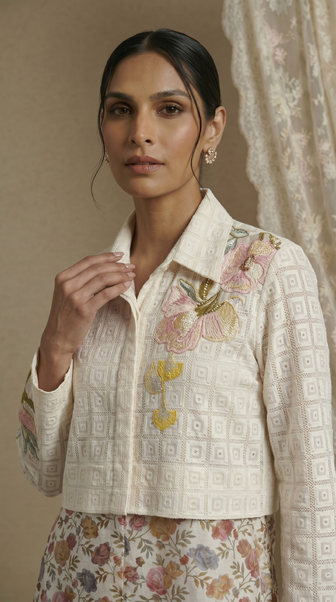 Ivory Floral Layered Luxe Set - Image 3