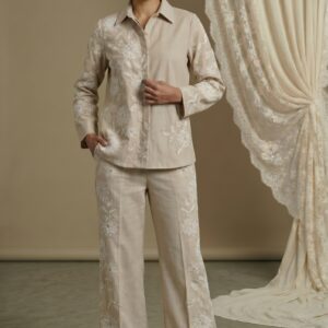 Sand Elegance Floral Ensemble